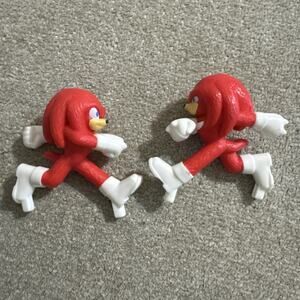 Lot of 2 Sonic the Hedgehog Knuckles Figures 2.5" Running Action Cake Topper Toy